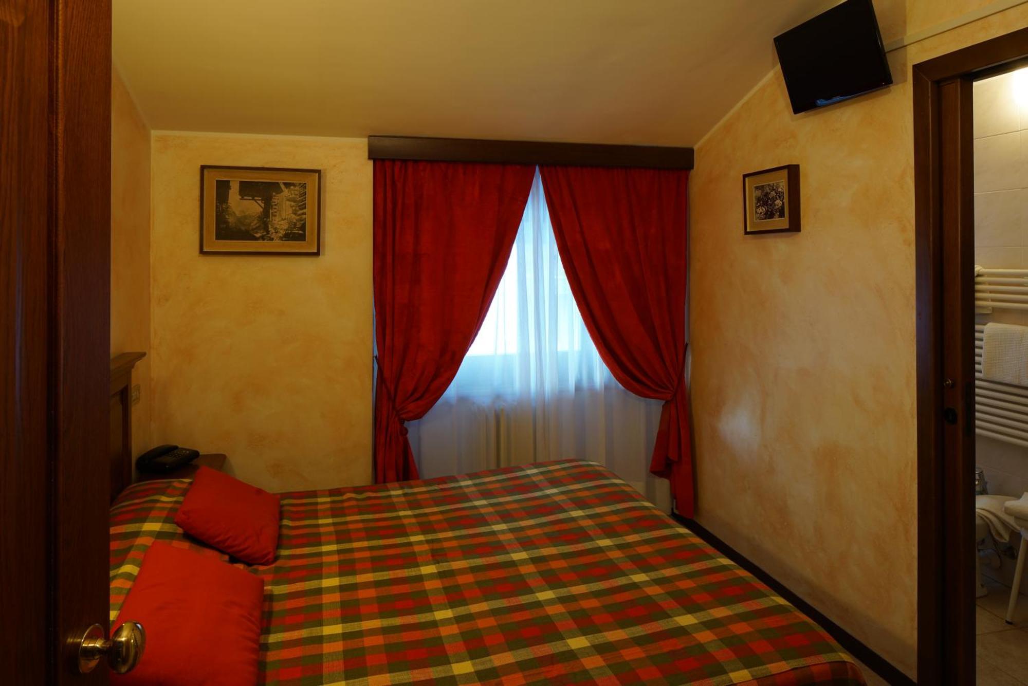 Hotel Al Caminetto Valtournenche Zewnętrze zdjęcie