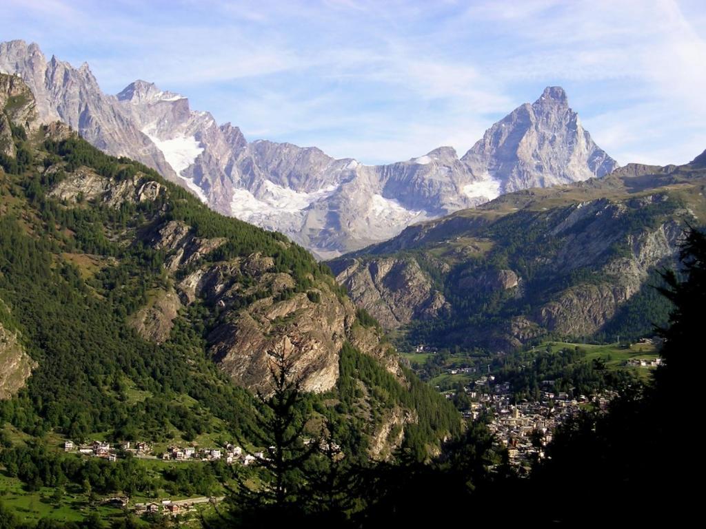 Hotel Al Caminetto Valtournenche Zewnętrze zdjęcie