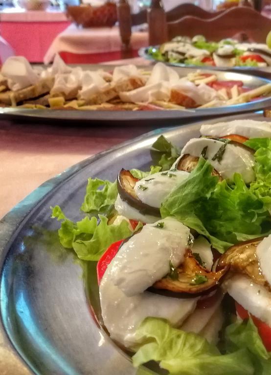Hotel Al Caminetto Valtournenche Zewnętrze zdjęcie
