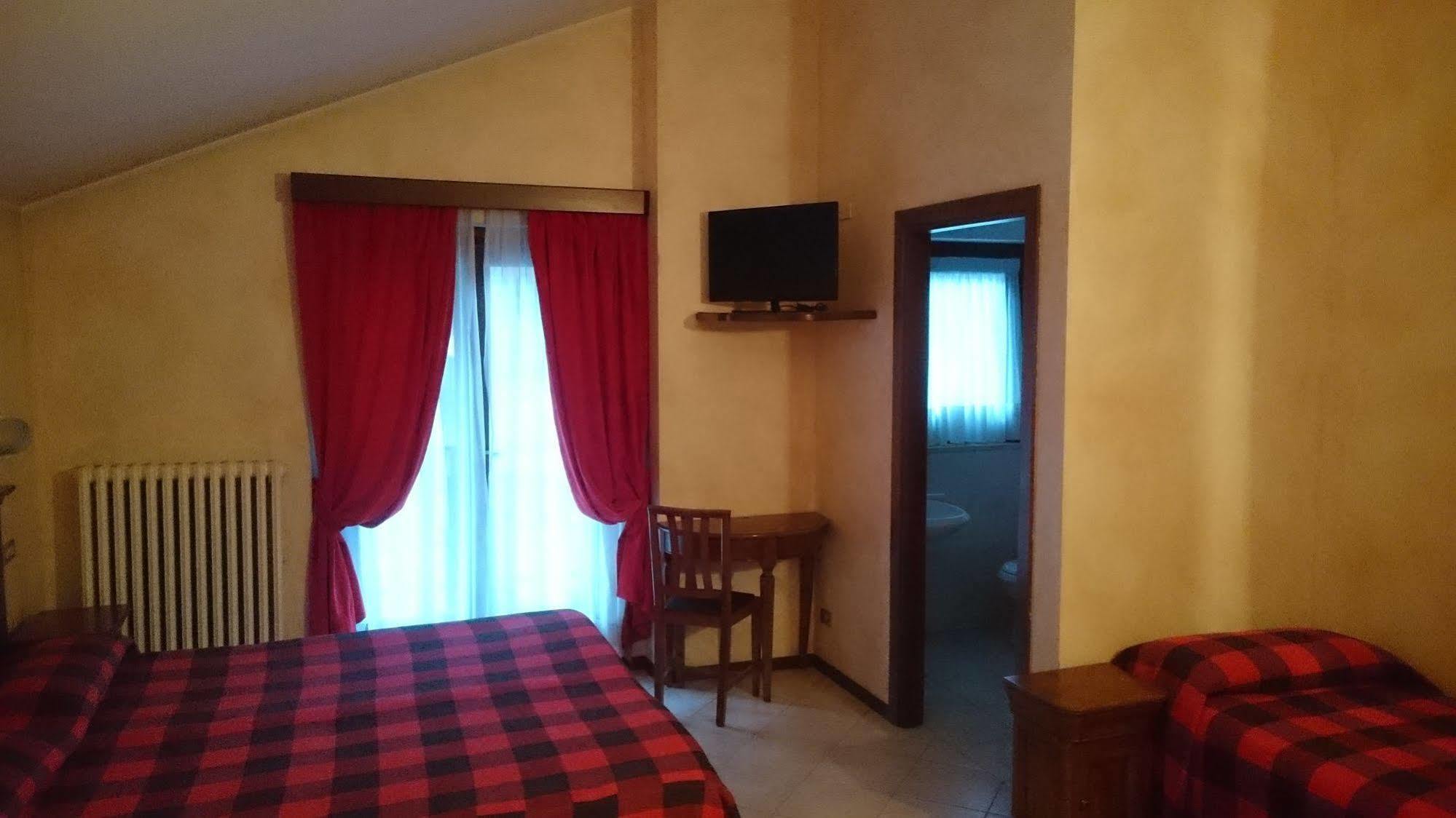 Hotel Al Caminetto Valtournenche Zewnętrze zdjęcie
