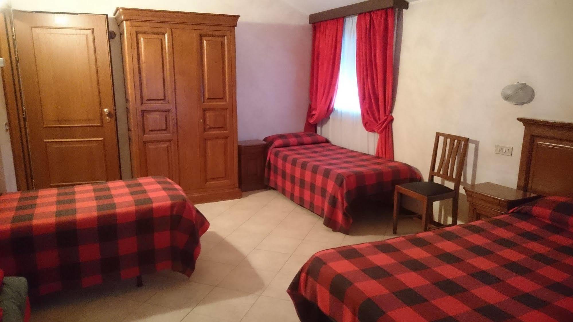 Hotel Al Caminetto Valtournenche Zewnętrze zdjęcie